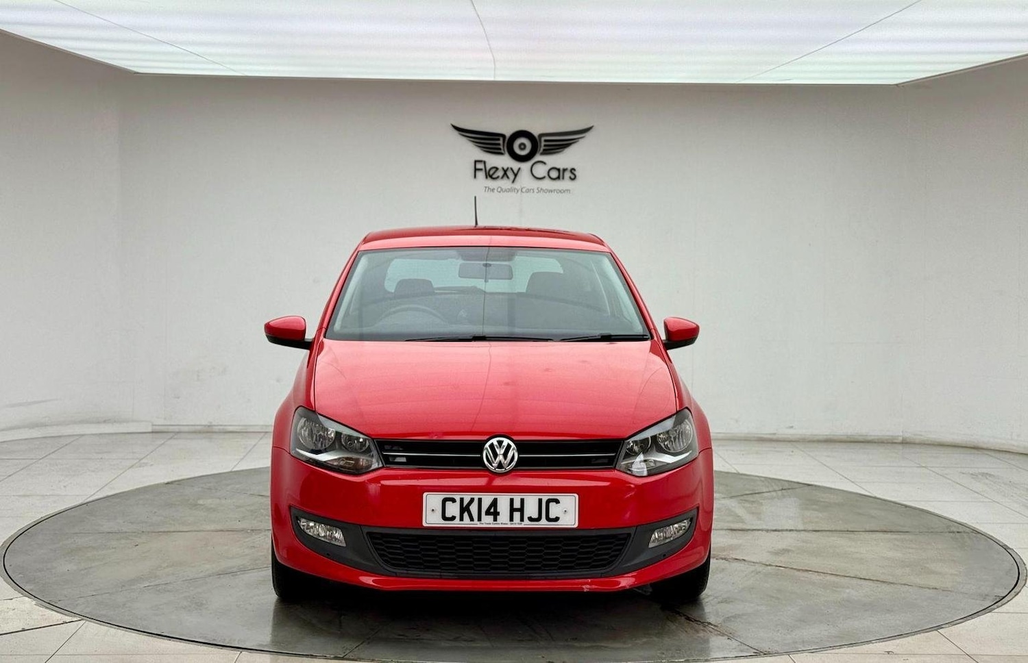Used Volkswagen Polo 2014 for sale - 76744235: Photo 3