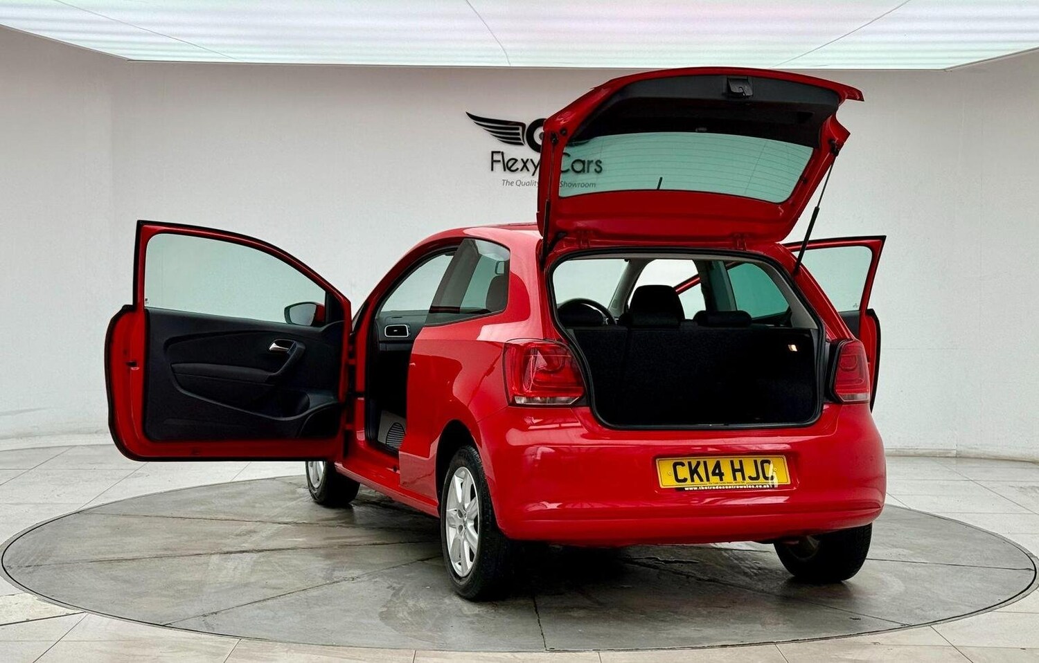 Used Volkswagen Polo 2014 for sale - 76744235: Photo 34