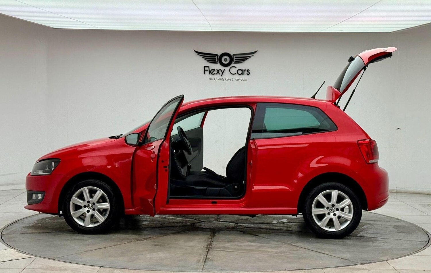 Used Volkswagen Polo 2014 for sale - 76744235: Photo 35