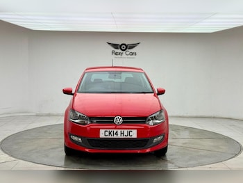 Used Volkswagen Polo 2014 for sale - 76744235: Photo