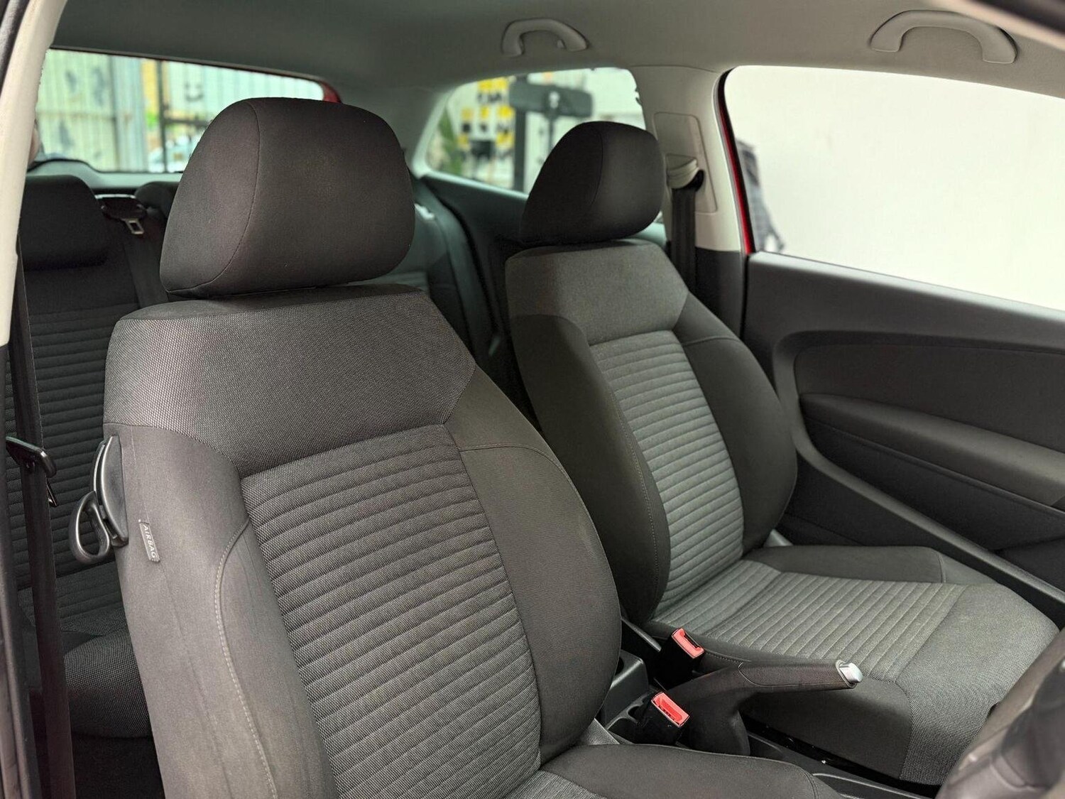 Used Volkswagen Polo 2014 for sale - 76744235: Photo 43