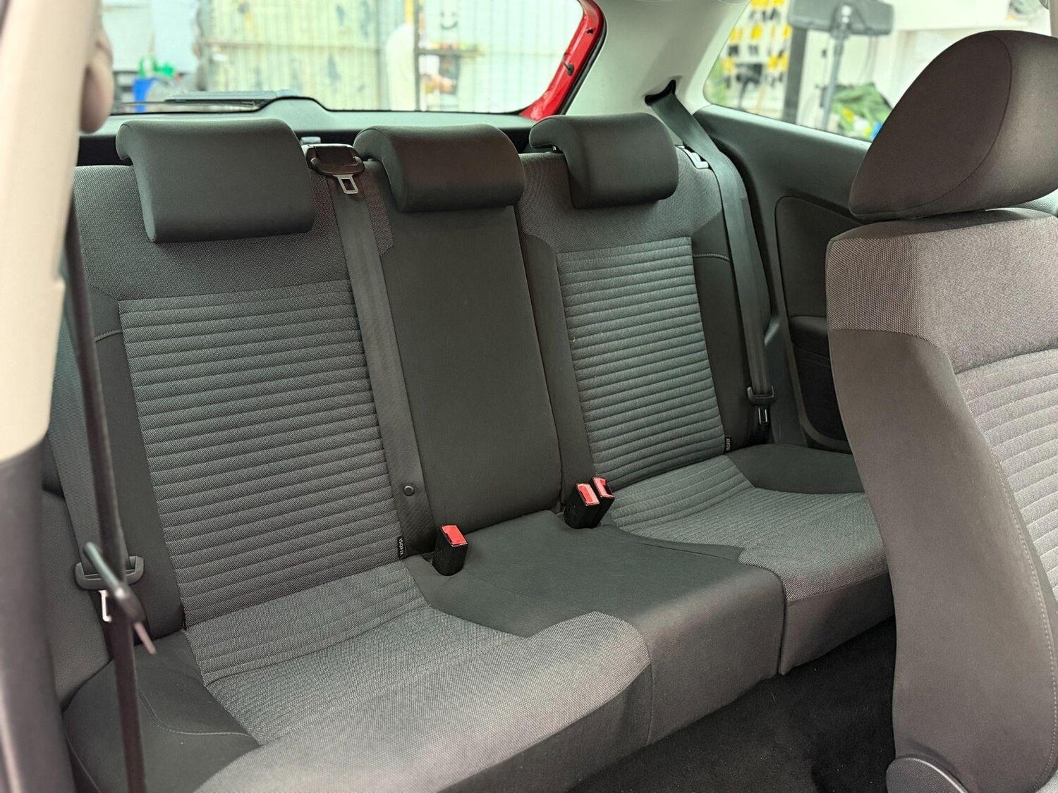 Used Volkswagen Polo 2014 for sale - 76744235: Photo 9