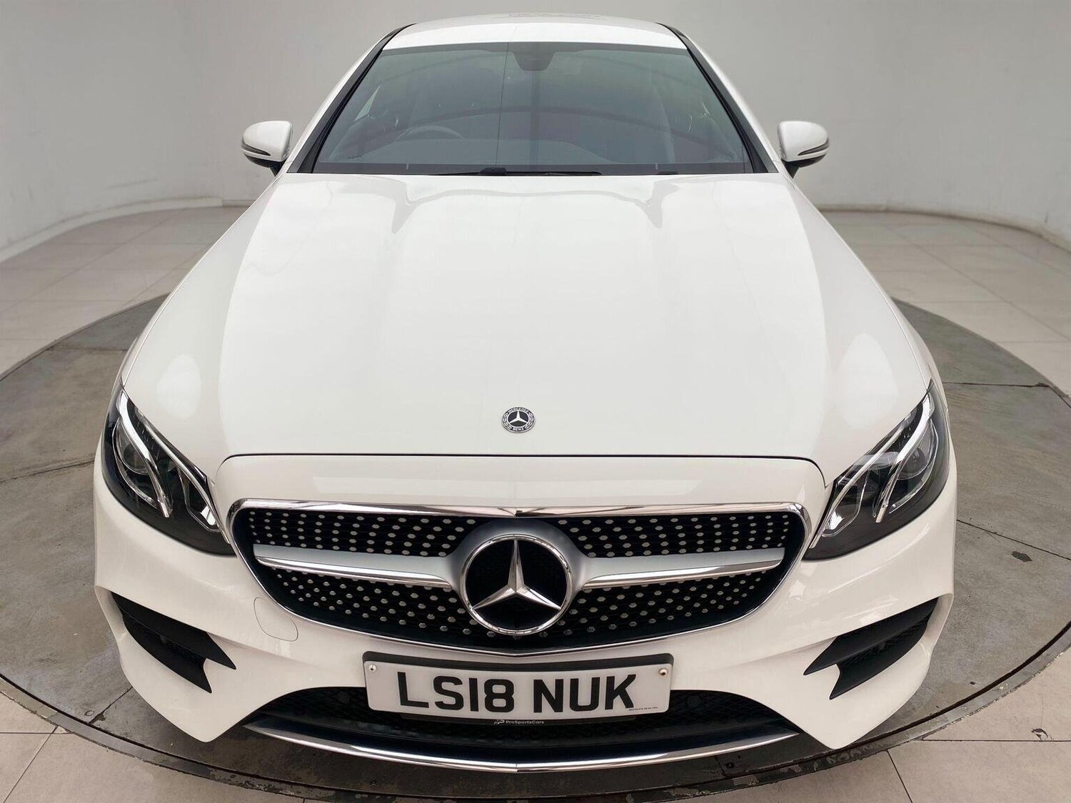 Used Mercedes-Benz E Class 2018 for sale - 76744188: Photo 10