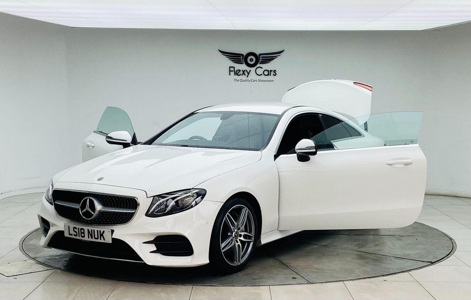 Used Mercedes-Benz E Class 2018 for sale - 76744188: Photo 11