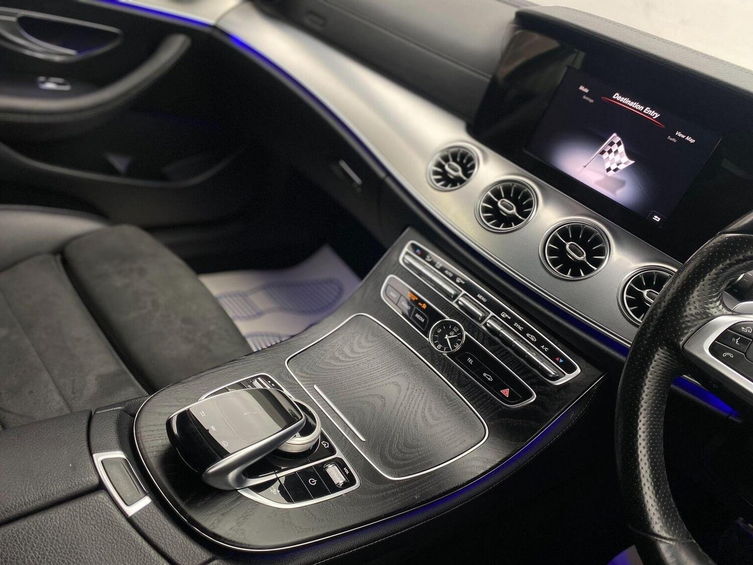 Used Mercedes-Benz E Class 2018 for sale - 76744188: Photo 27