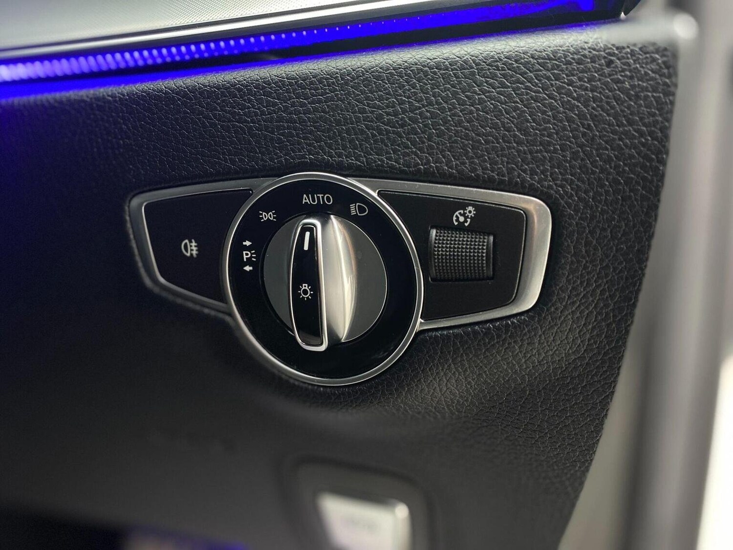 Used Mercedes-Benz E Class 2018 for sale - 76744188: Photo 34