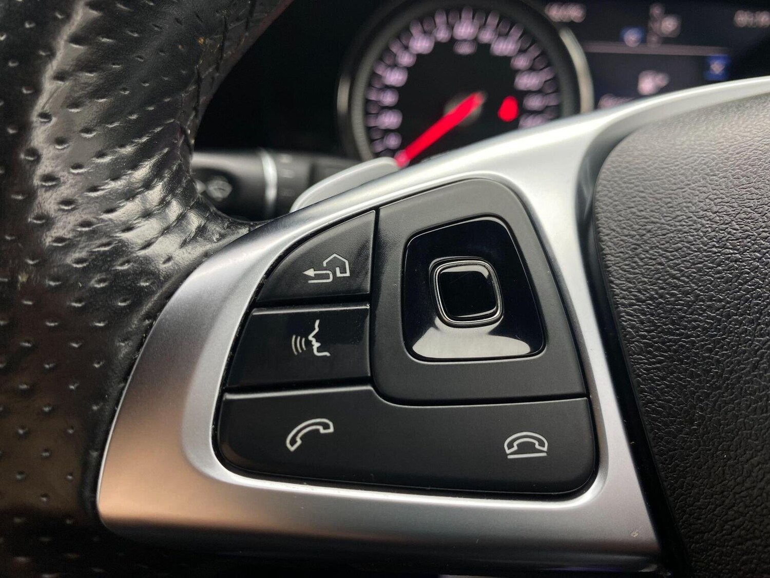 Used Mercedes-Benz E Class 2018 for sale - 76744188: Photo 36