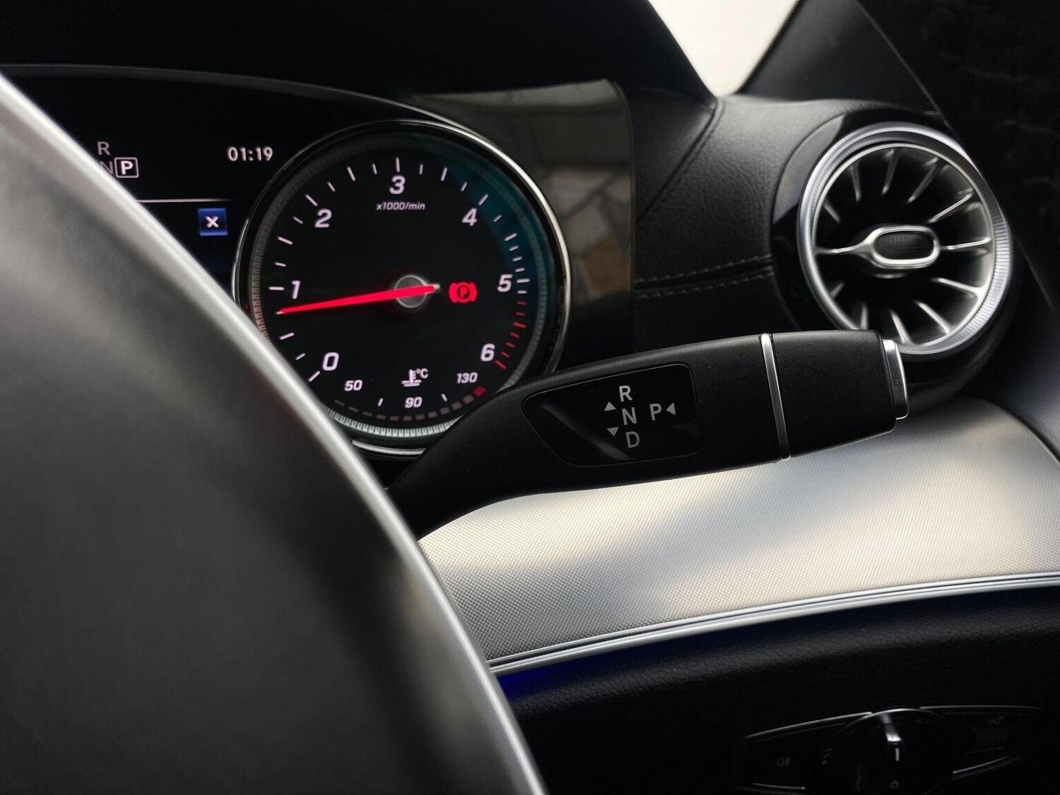 Used Mercedes-Benz E Class 2018 for sale - 76744188: Photo 37