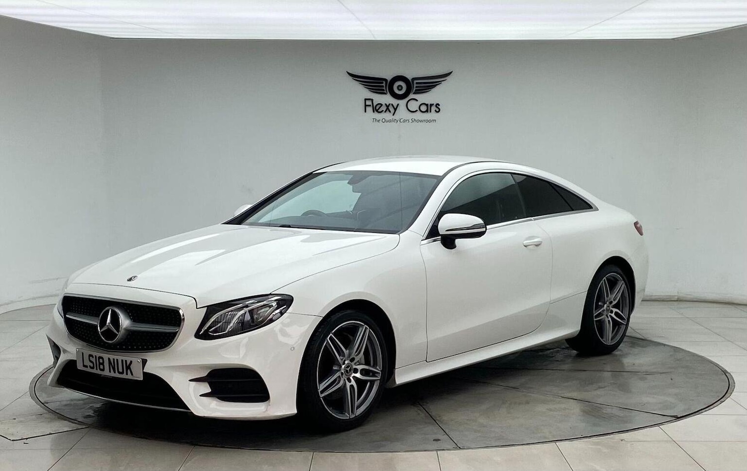 Used Mercedes-Benz E Class 2018 for sale - 76744188: Photo 4