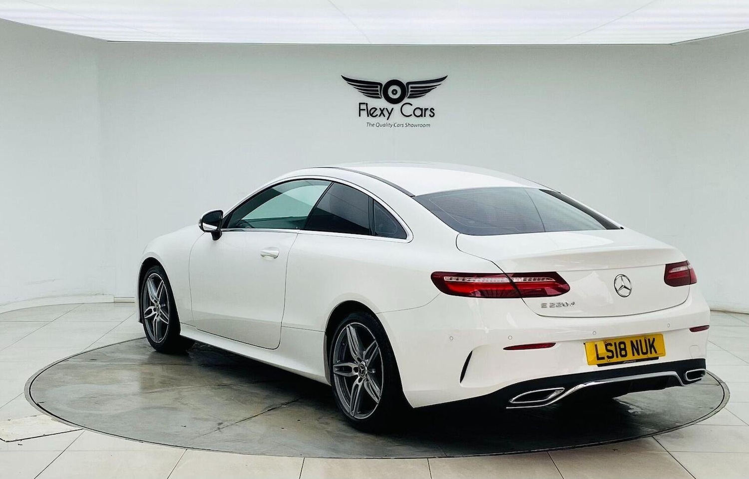 Used Mercedes-Benz E Class 2018 for sale - 76744188: Photo 5