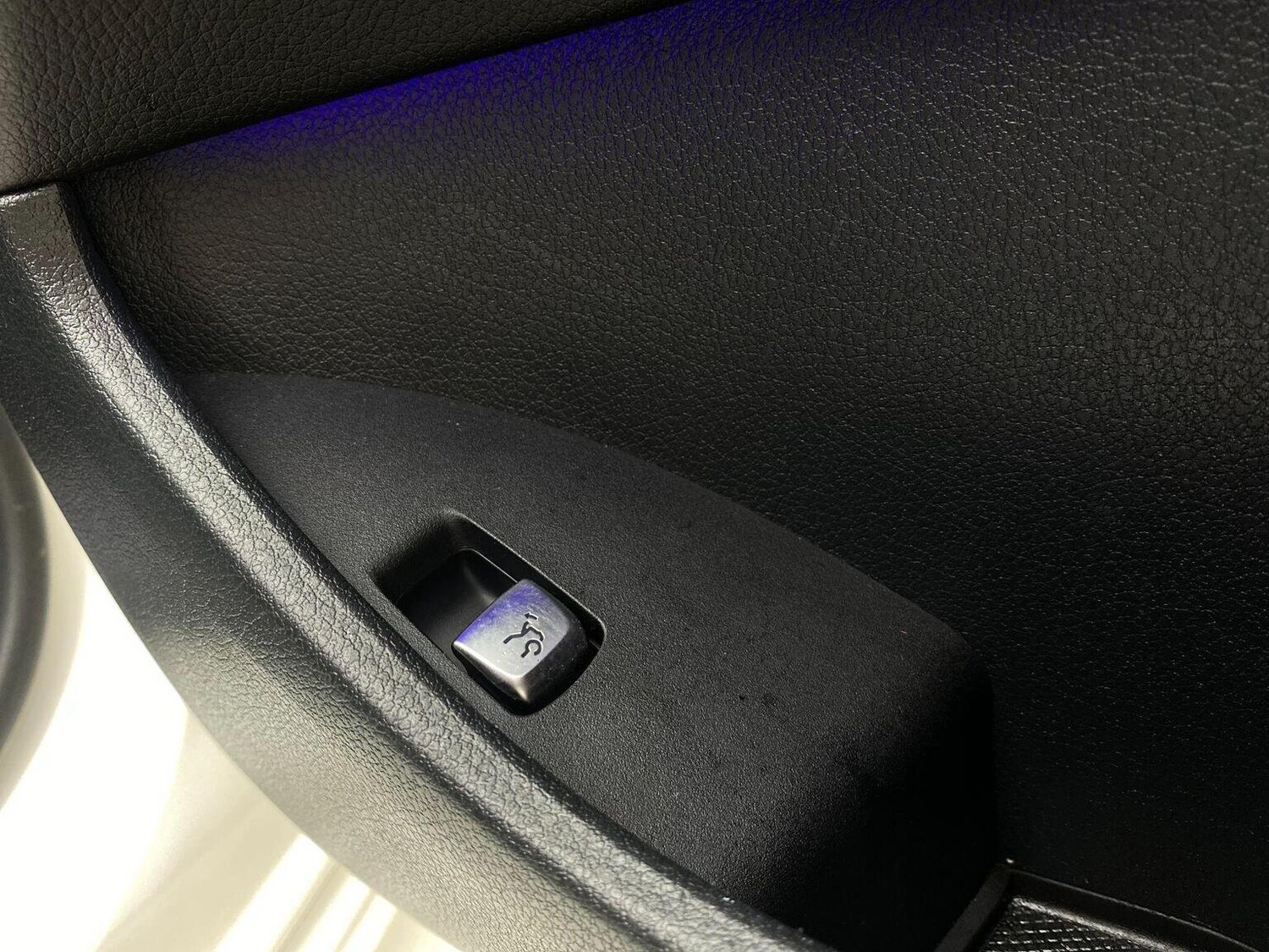 Used Mercedes-Benz E Class 2018 for sale - 76744188: Photo 72