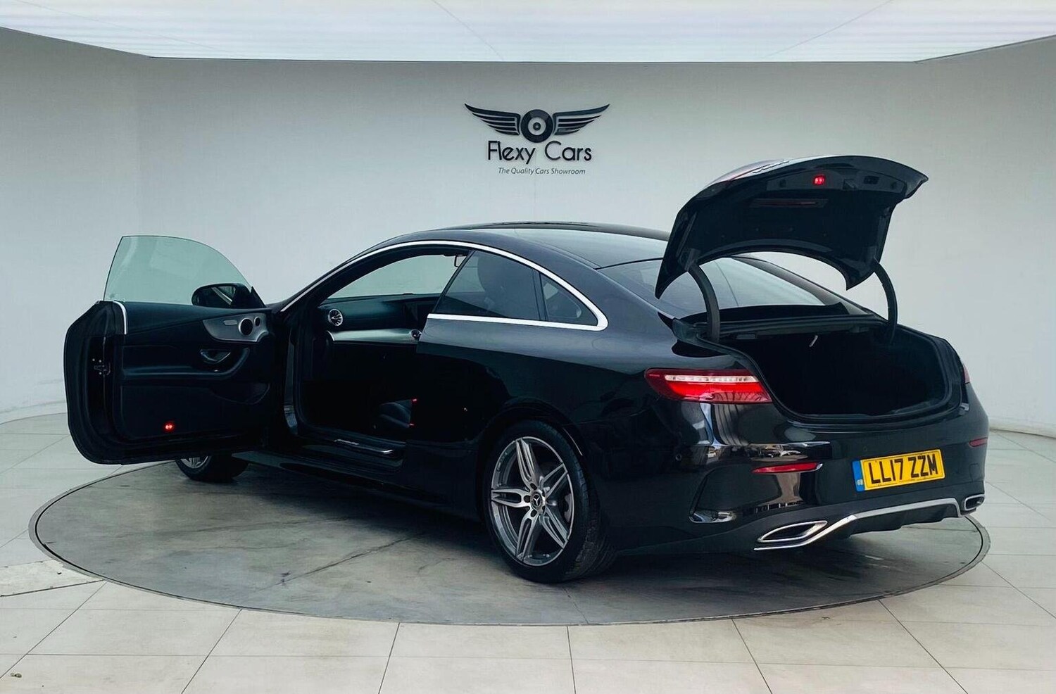 Used Mercedes-Benz E Class 2017 for sale - 76744189: Photo 15