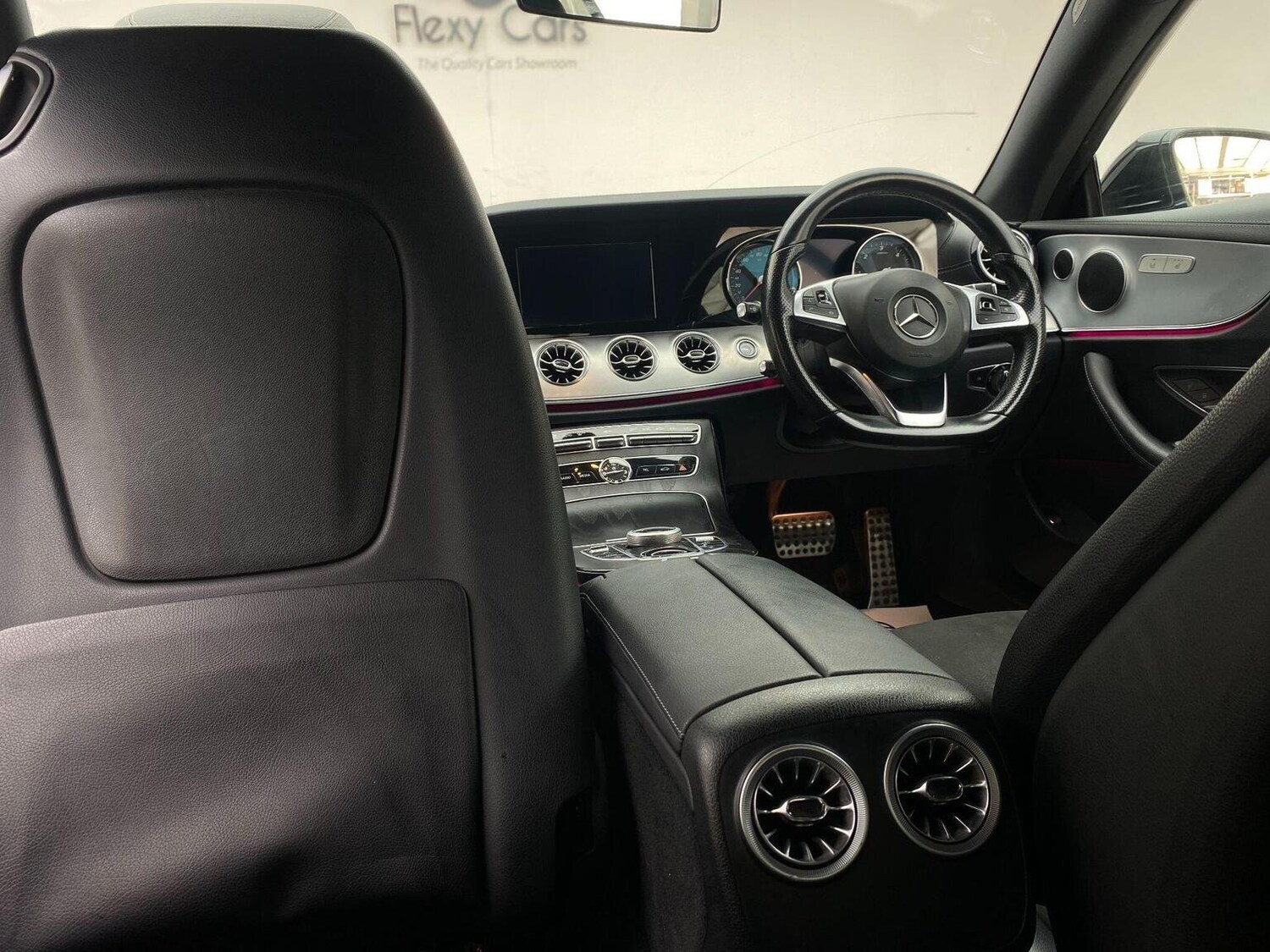 Used Mercedes-Benz E Class 2017 for sale - 76744189: Photo 25