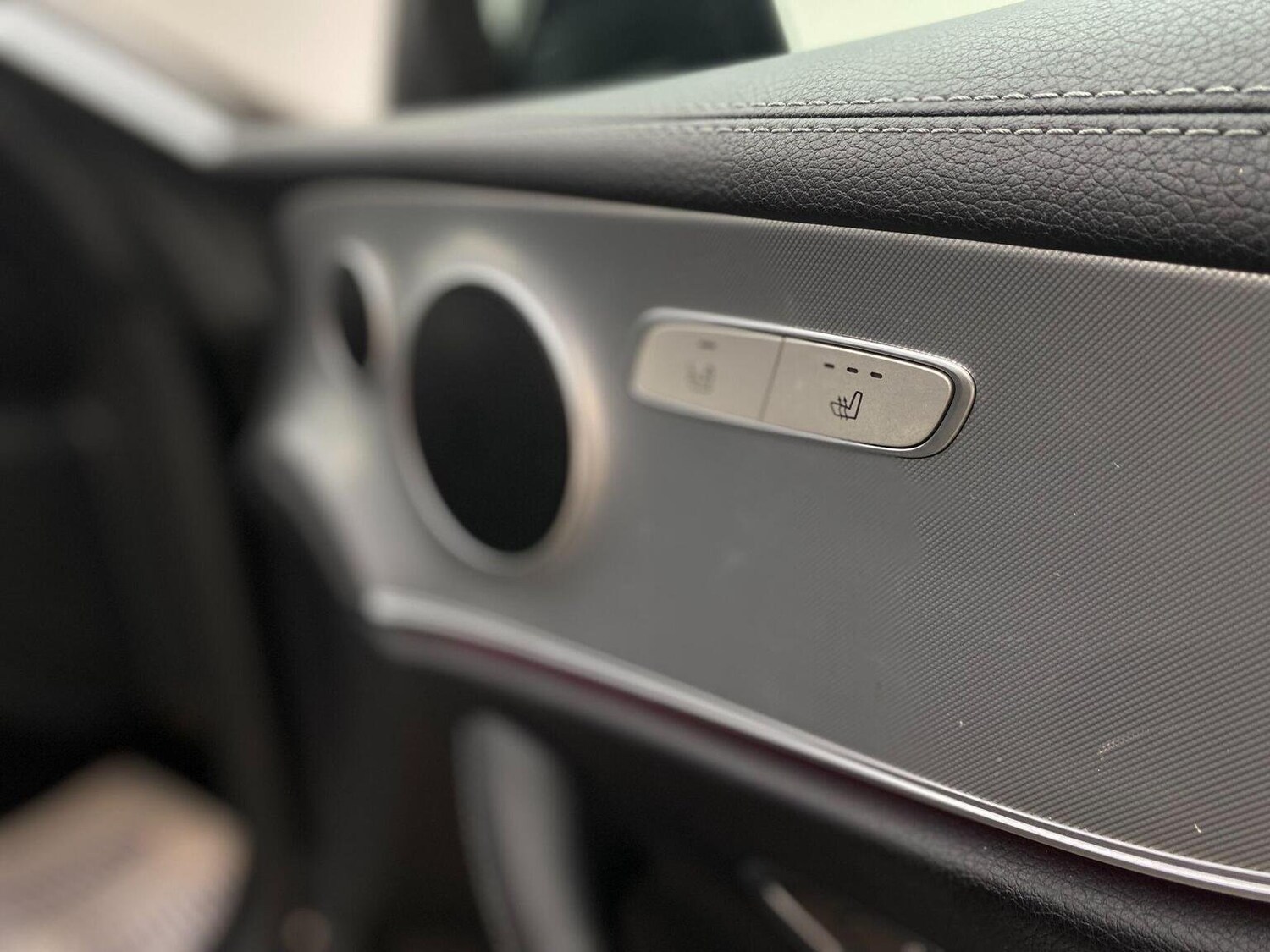 Used Mercedes-Benz E Class 2017 for sale - 76744189: Photo 34