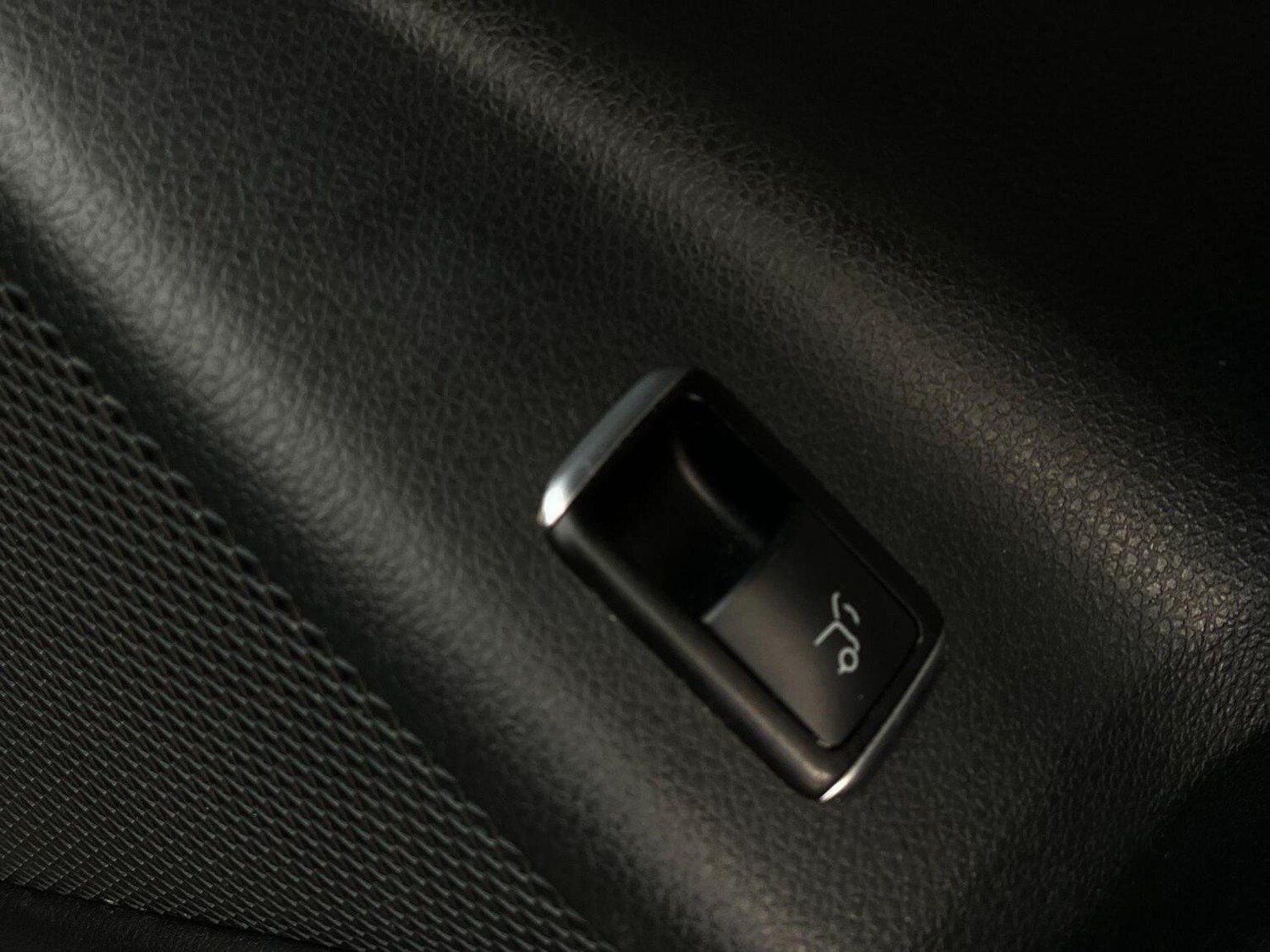 Used Mercedes-Benz GLA 2016 for sale - 76744243: Photo 27