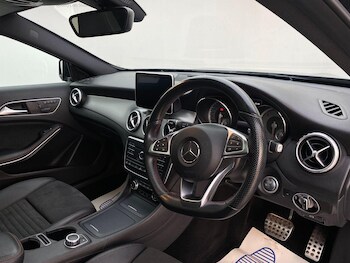 Used Mercedes-Benz GLA 2016 for sale - 76744243: Photo