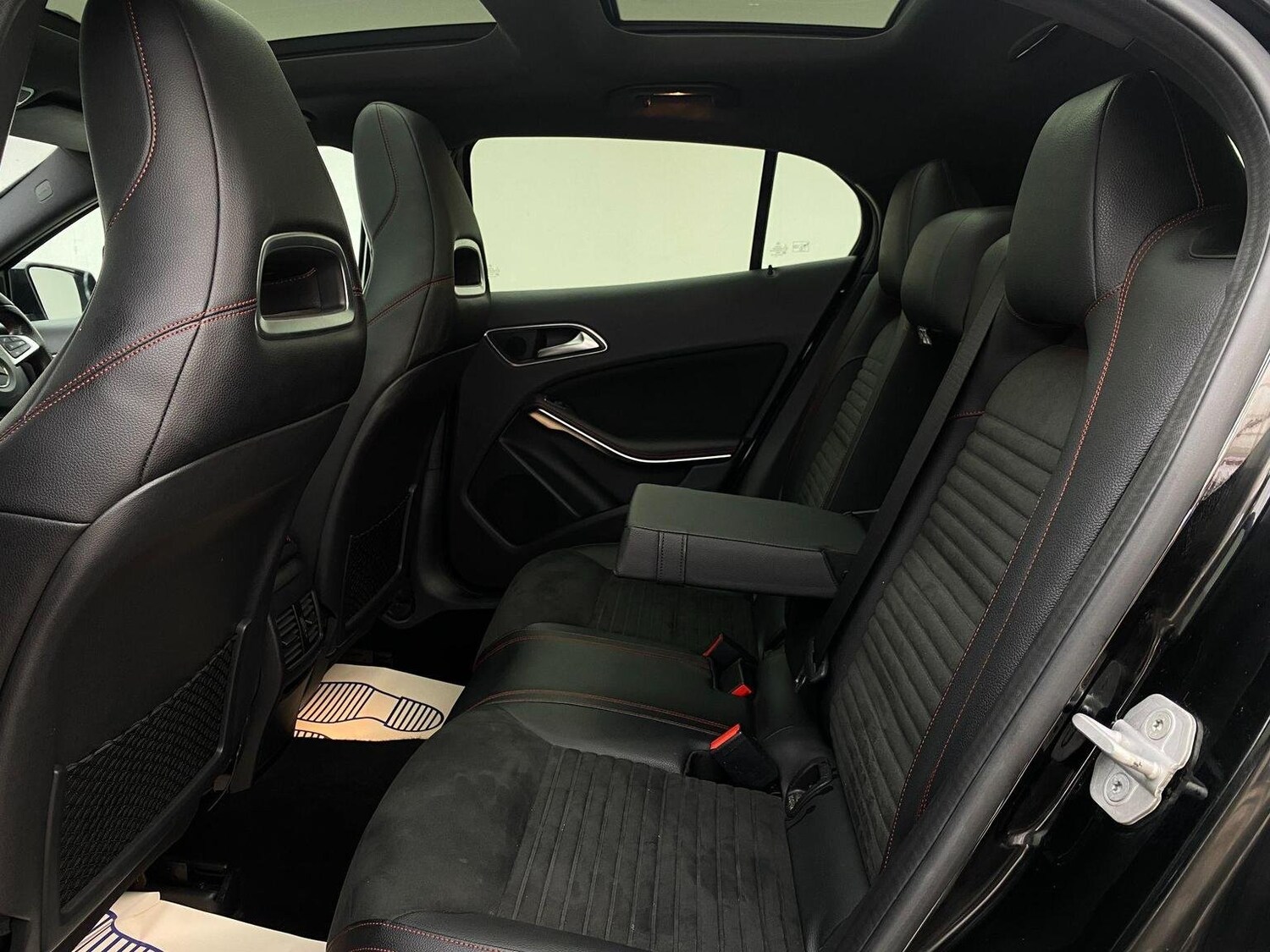 Used Mercedes-Benz GLA 2016 for sale - 76744243: Photo 46