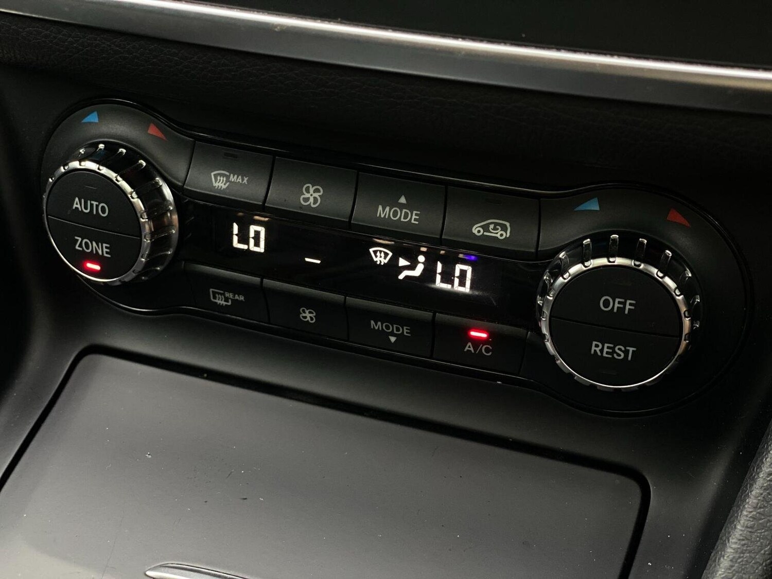 Used Mercedes-Benz GLA 2016 for sale - 76744243: Photo 53