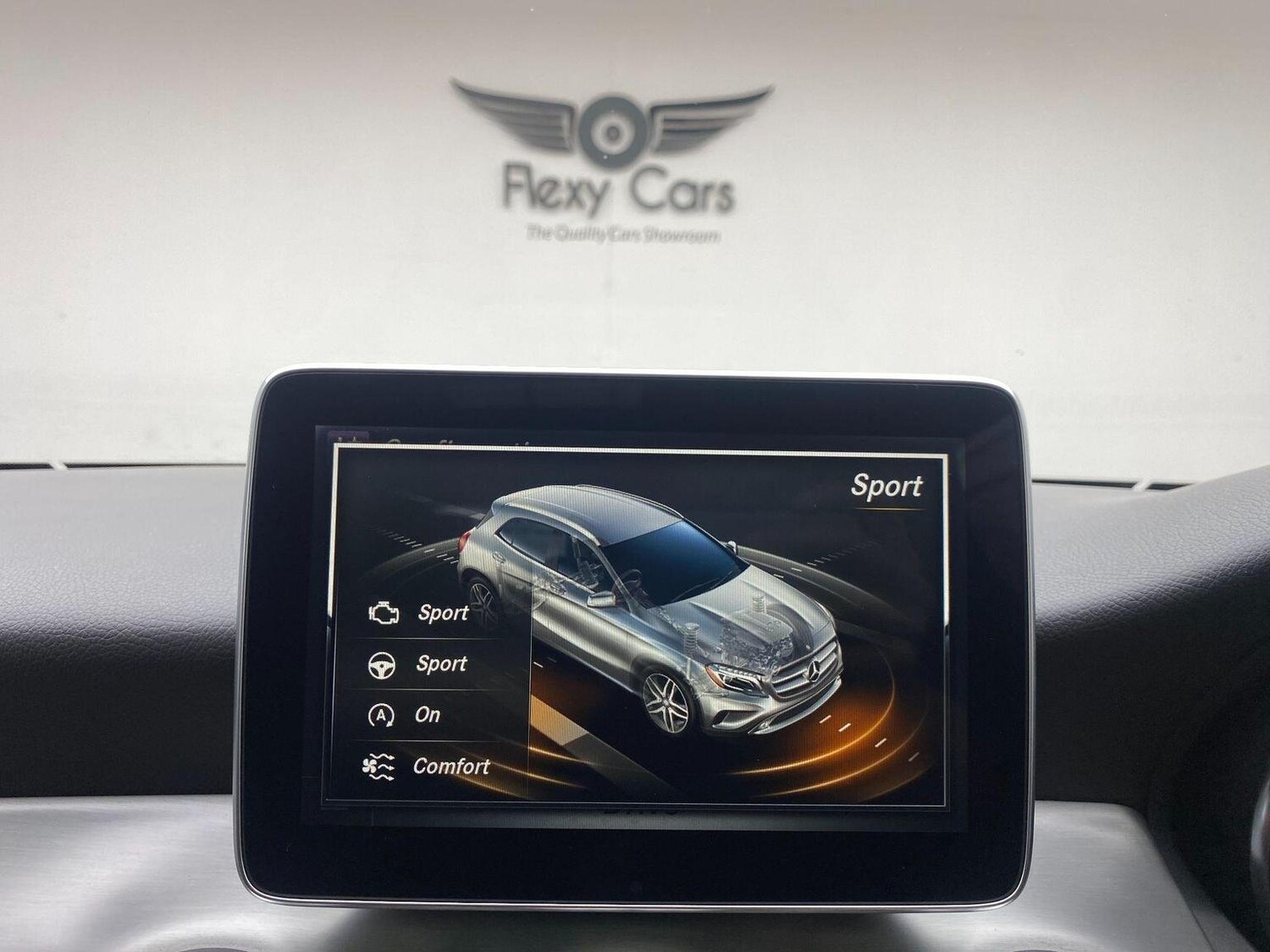 Used Mercedes-Benz GLA 2016 for sale - 76744243: Photo 63