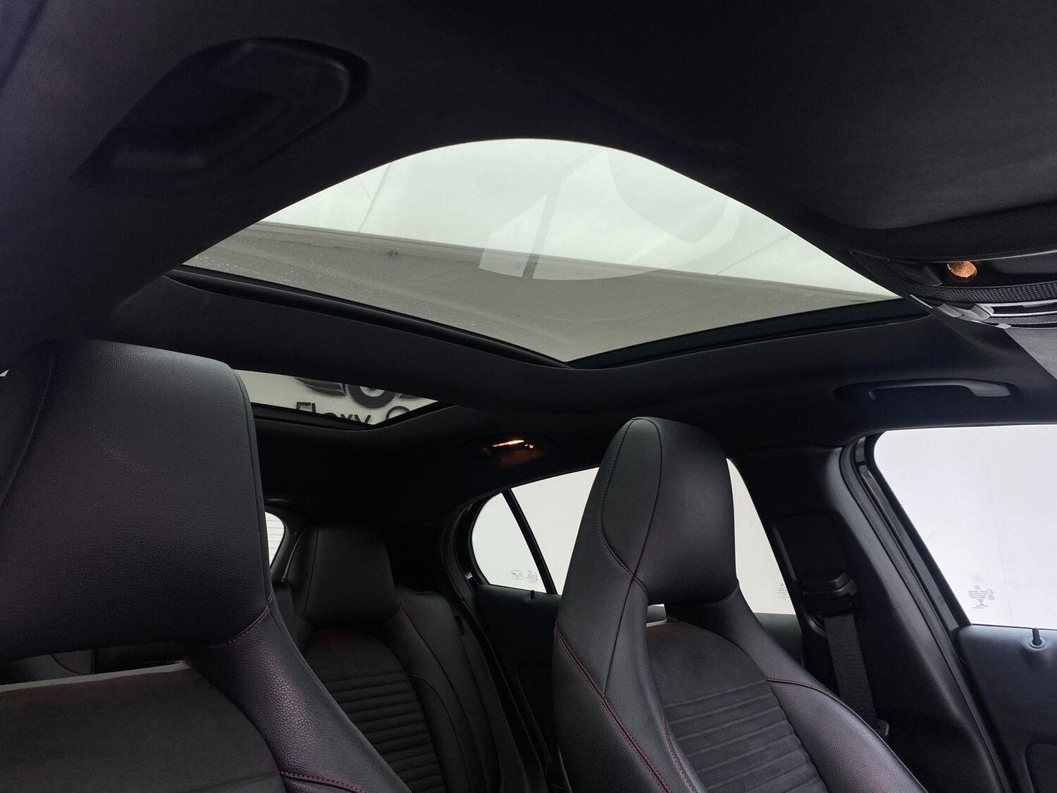 Used Mercedes-Benz GLA 2016 for sale - 76744243: Photo 69