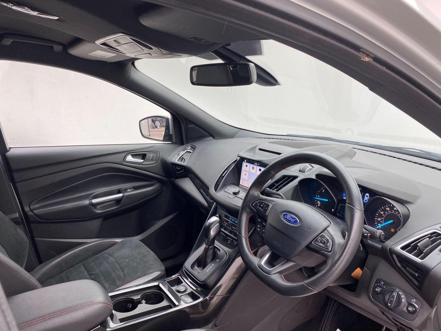 Used Ford Kuga 2019 for sale - 76794549: Photo 2