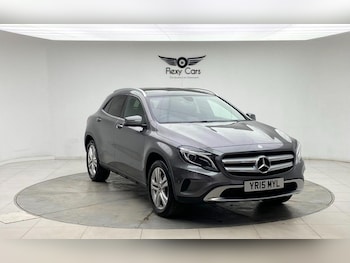 Used Mercedes-Benz GLA 2015 for sale - 76744157: Photo