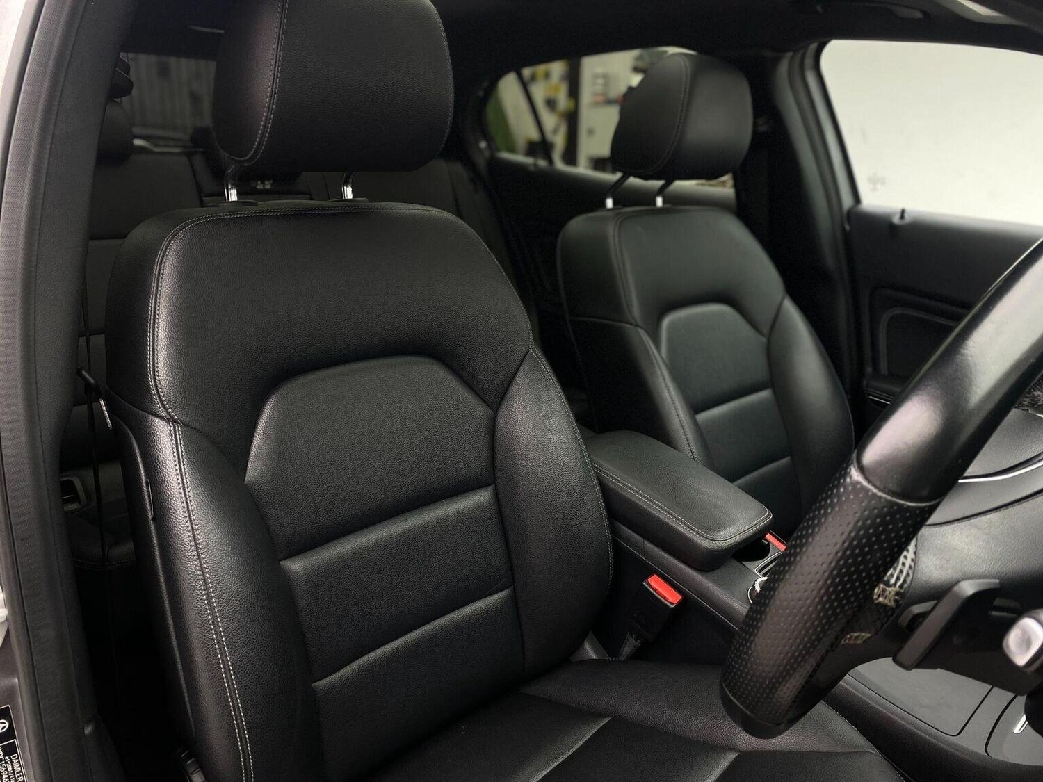 Used Mercedes-Benz GLA 2015 for sale - 76744157: Photo 31