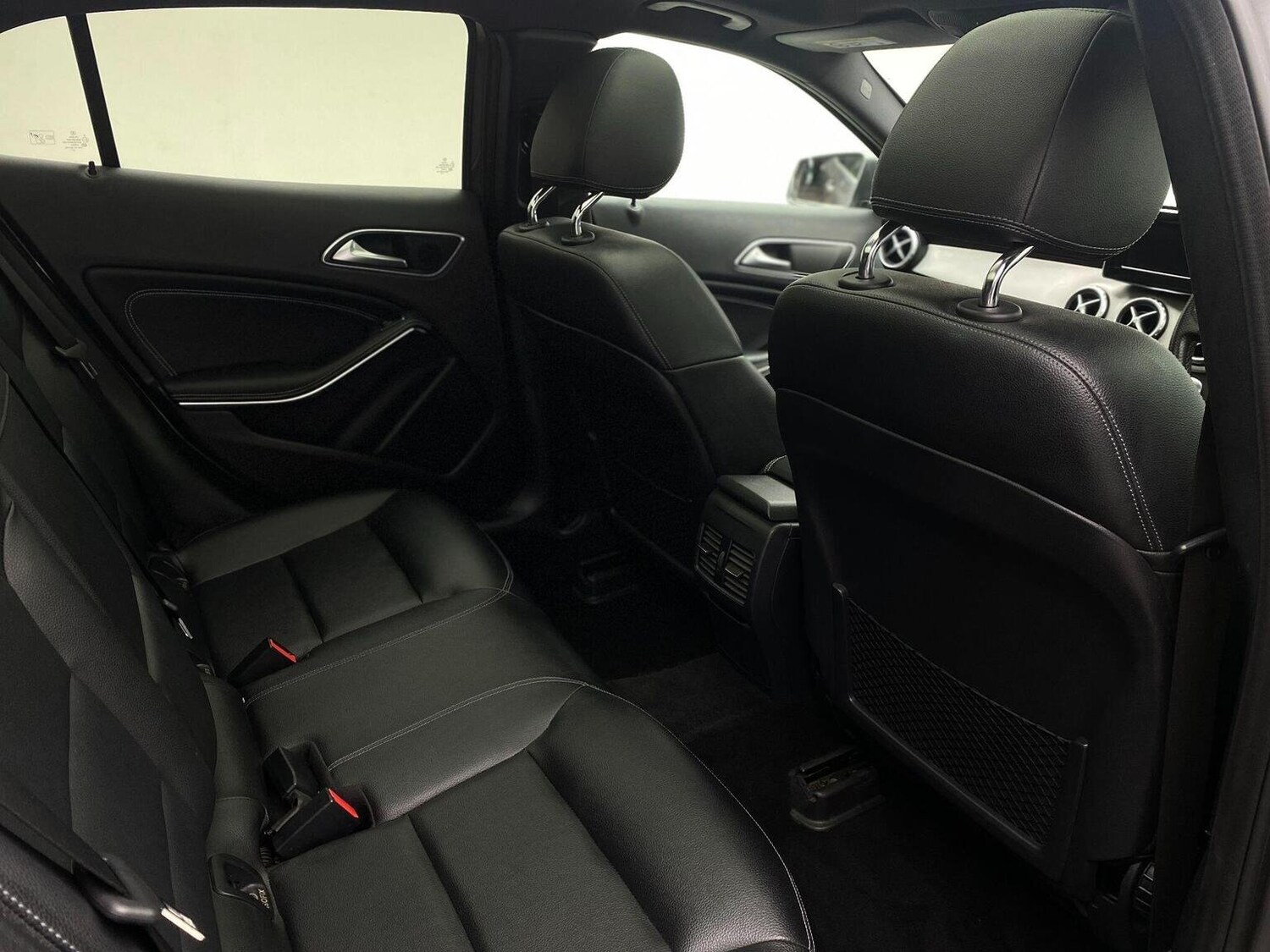 Used Mercedes-Benz GLA 2015 for sale - 76744157: Photo 34