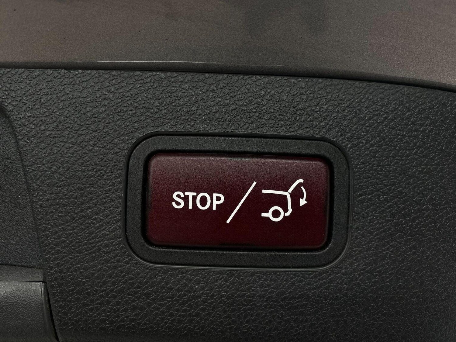 Used Mercedes-Benz GLA 2015 for sale - 76744157: Photo 36