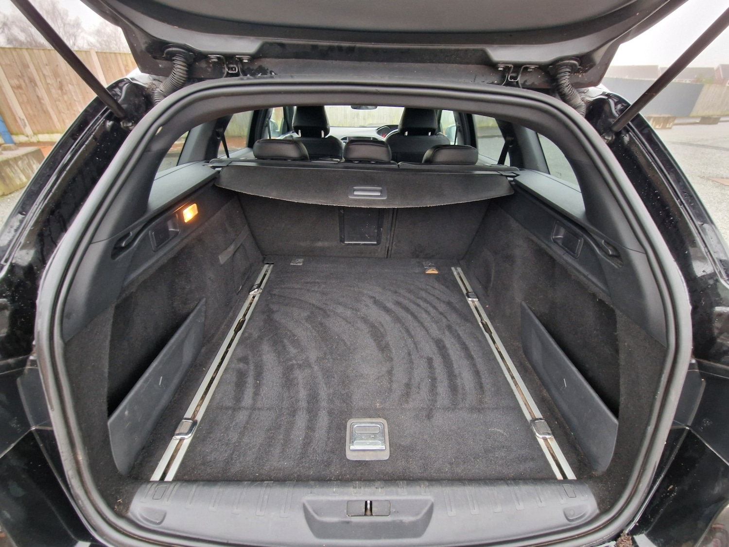 Used Peugeot 308 2016 for sale - 77140977: Photo 29