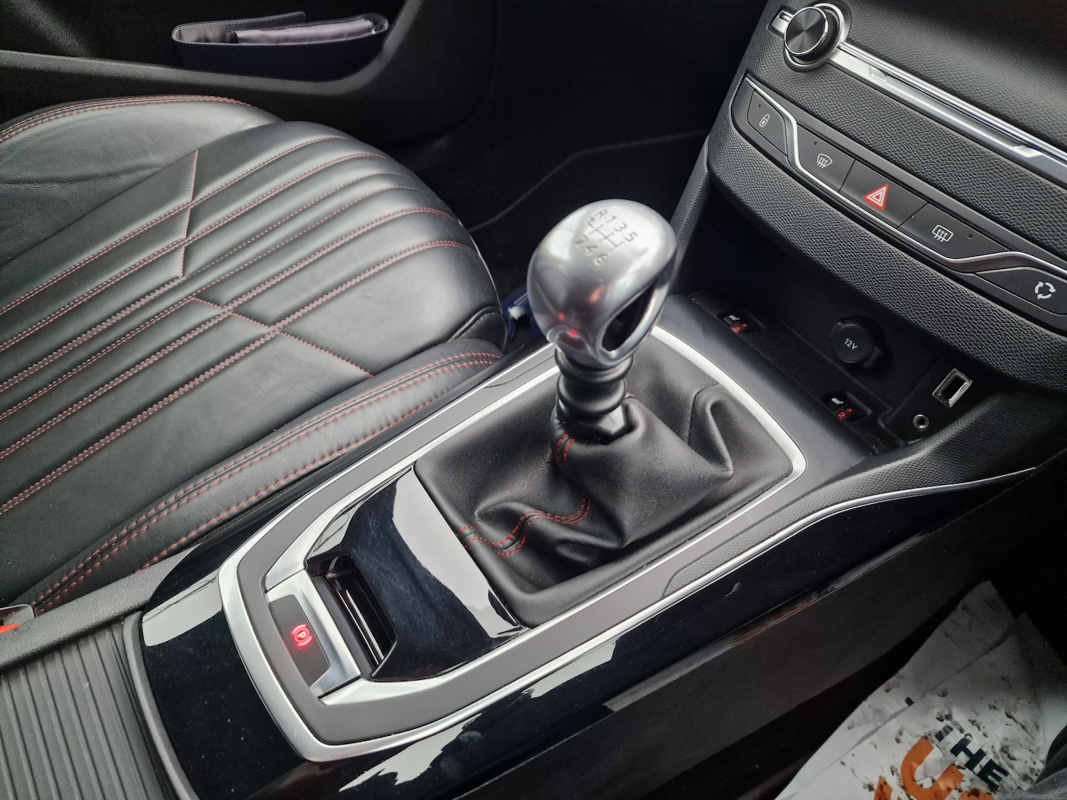 Used Peugeot 308 2016 for sale - 77140977: Photo 40