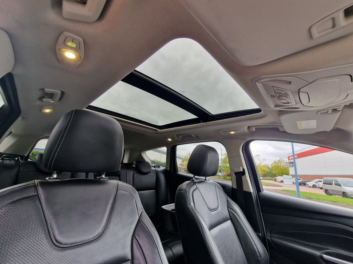 Used Ford Kuga 2016 for sale - 76198729: Photo 40