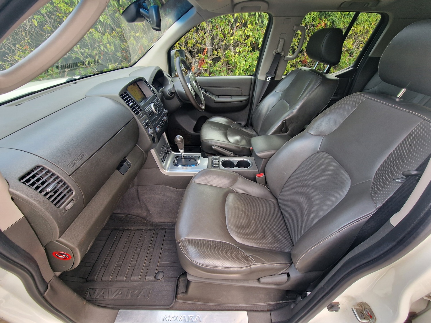 Used Nissan Navara 2012 for sale - 76483157: Photo 27