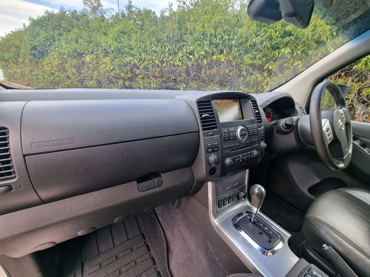 Used Nissan Navara 2012 for sale - 76483157: Photo 29