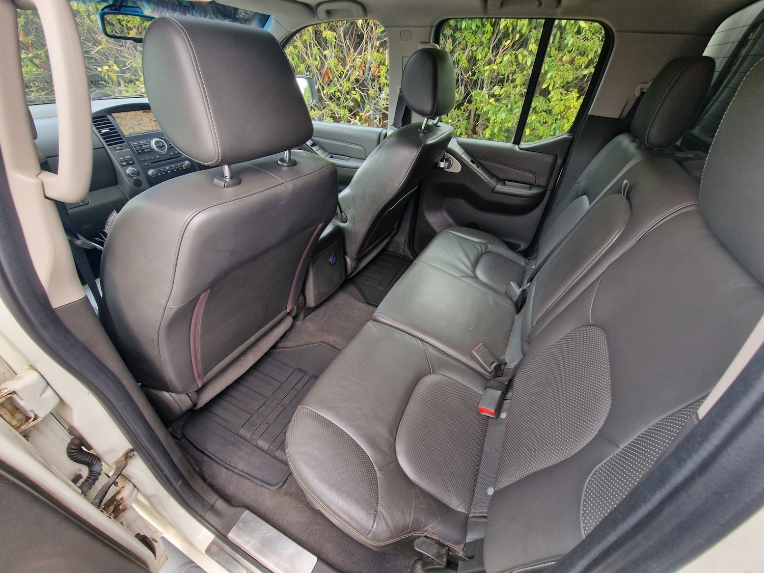 Used Nissan Navara 2012 for sale - 76483157: Photo 34