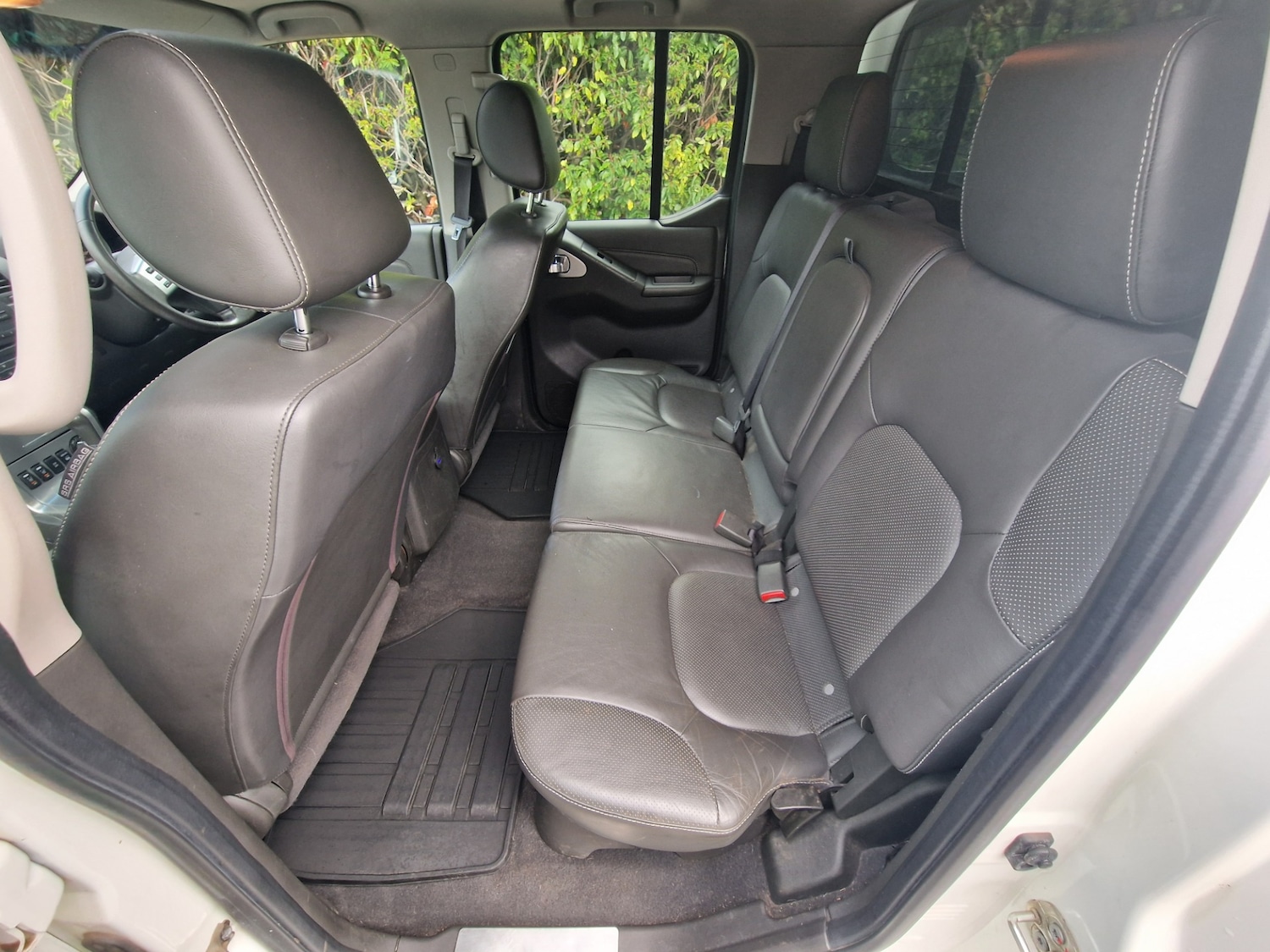 Used Nissan Navara 2012 for sale - 76483157: Photo 35