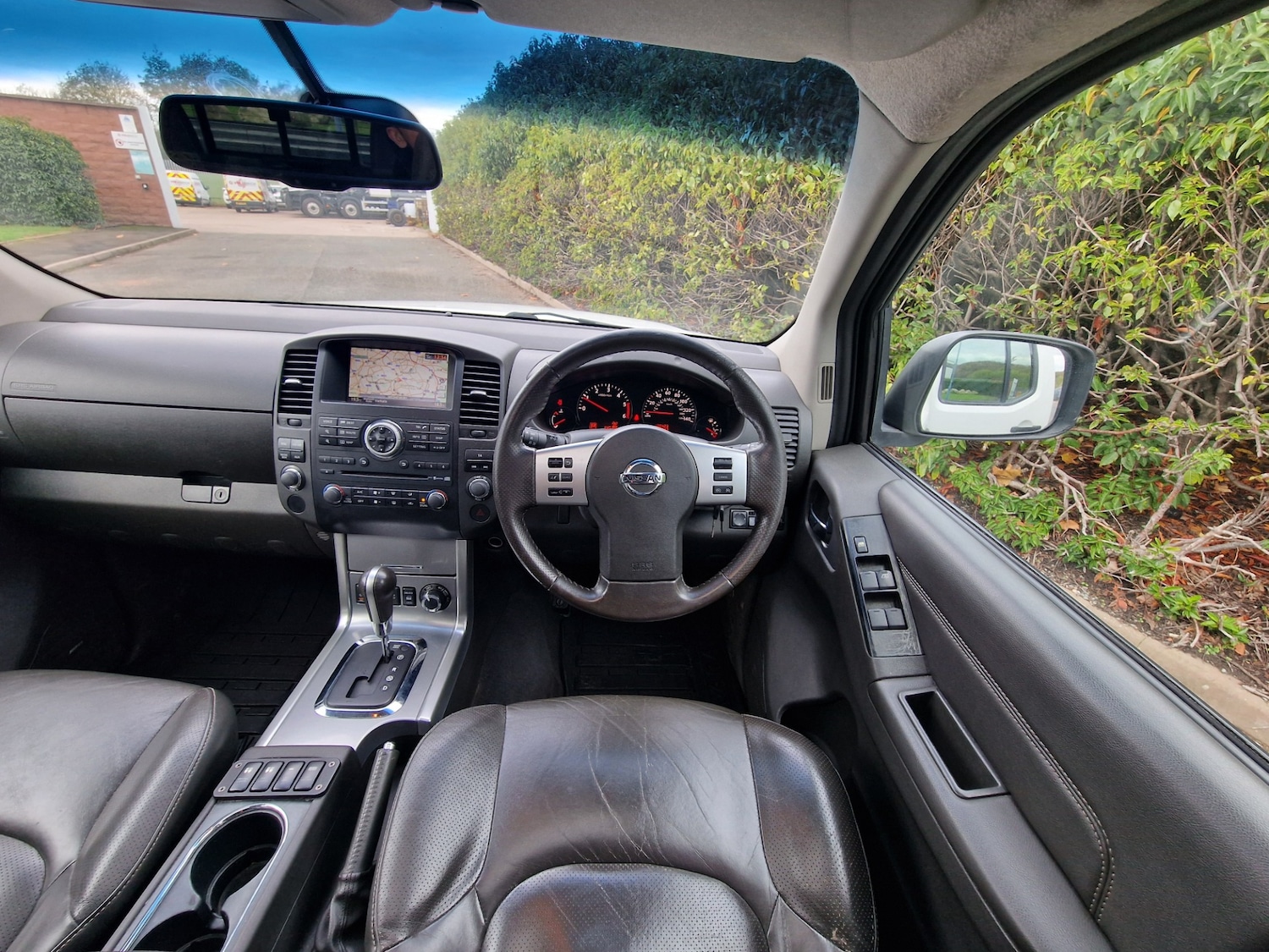 Used Nissan Navara 2012 for sale - 76483157: Photo 4