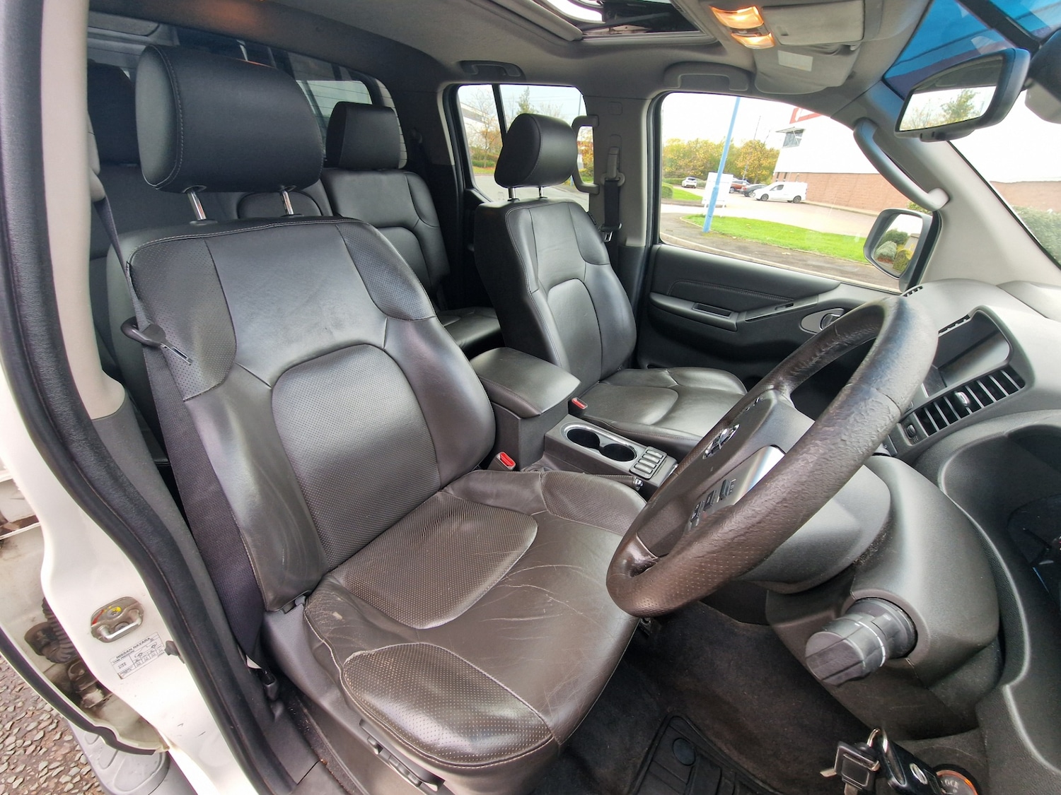 Used Nissan Navara 2012 for sale - 76483157: Photo 42