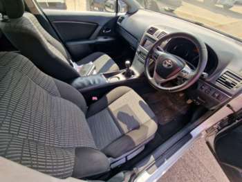 Used Toyota Avensis 2011 for sale - 74945747: Photo
