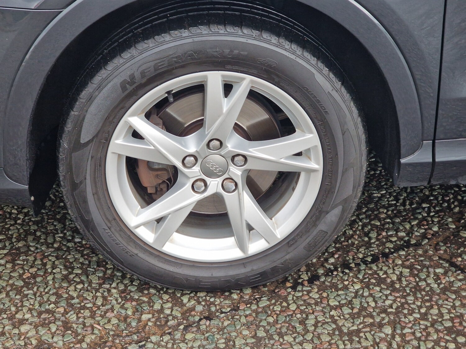 Vehicle 29