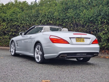 Used Mercedes-Benz SL 2012 for sale - 76483146: Photo