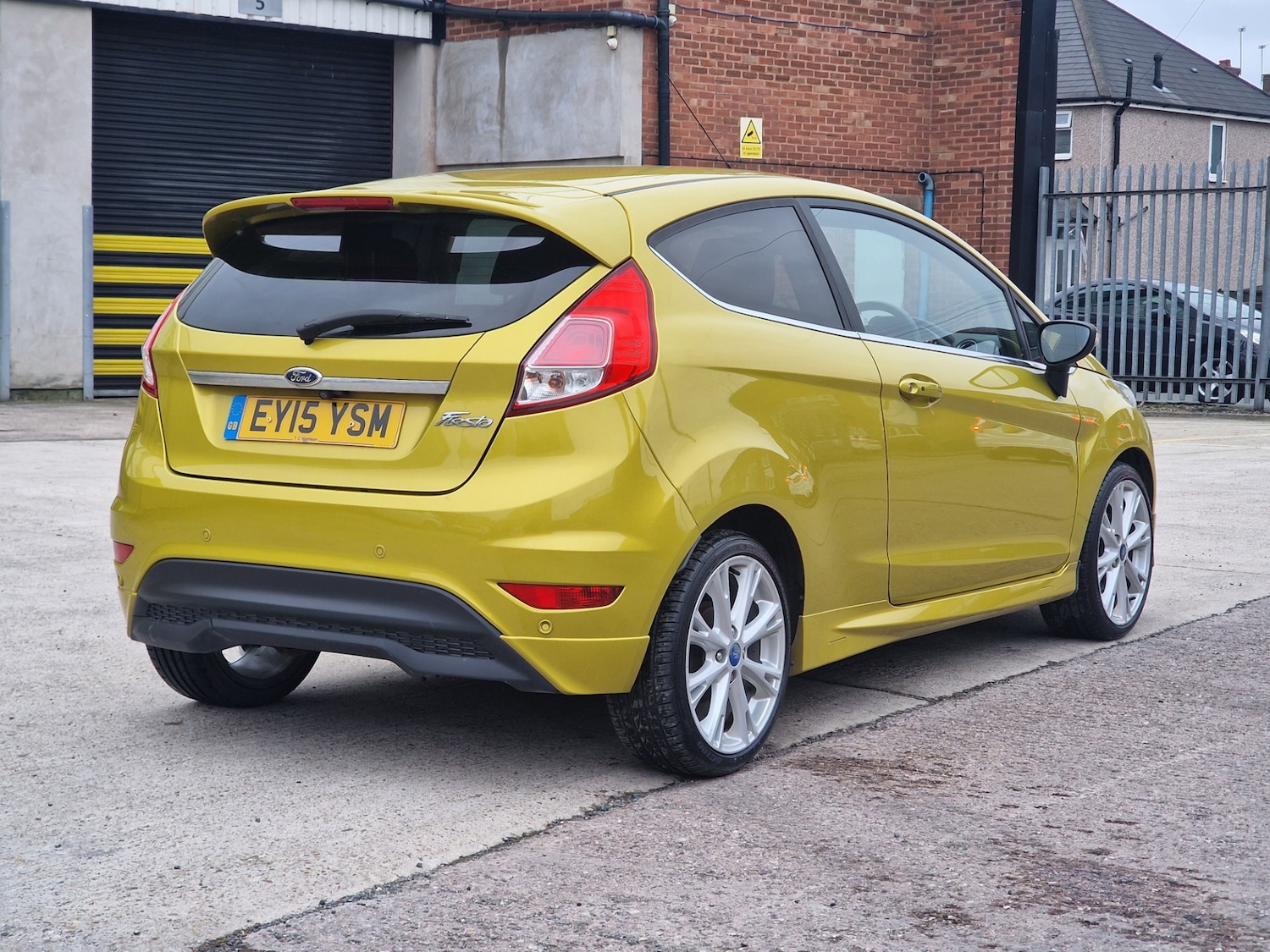 Used Ford Fiesta 2015 for sale - 77073343: Photo 10