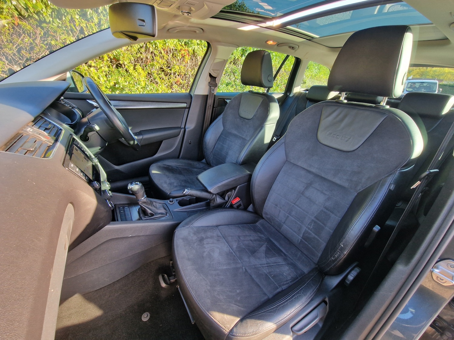 Used Skoda Octavia 2015 for sale - 76699649: Photo 30