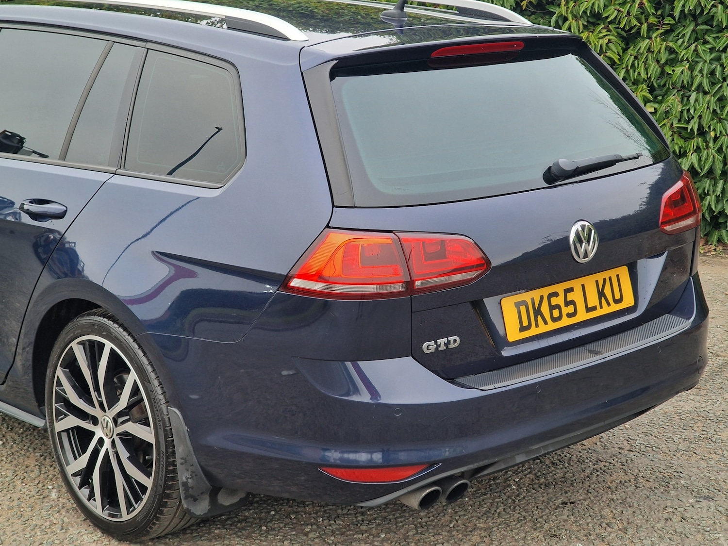 Vehicle 21