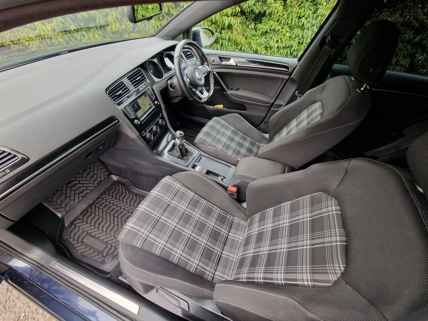 Vehicle 28