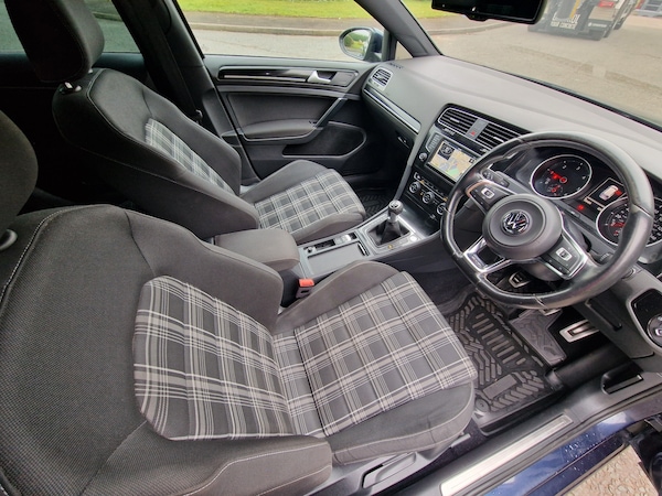 Used Volkswagen Golf 2015 for sale - 75463667: Photo 46