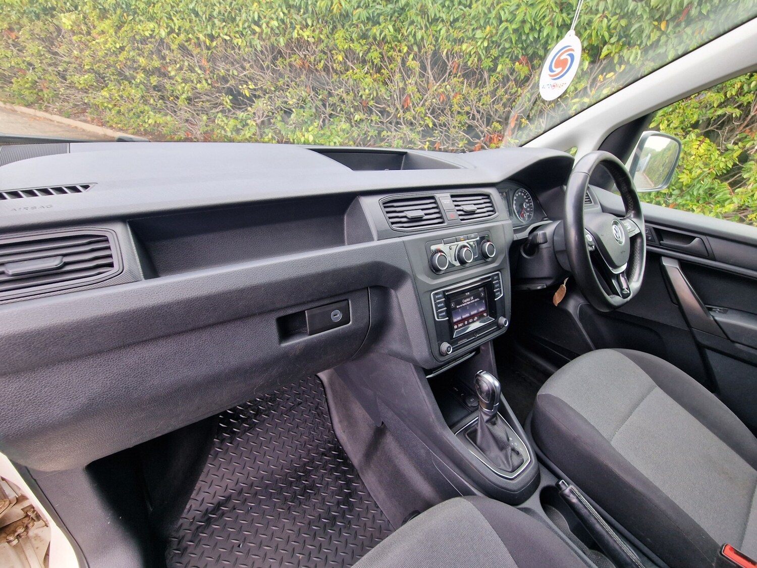 Used Volkswagen Caddy 2018 for sale - 76357904: Photo 29