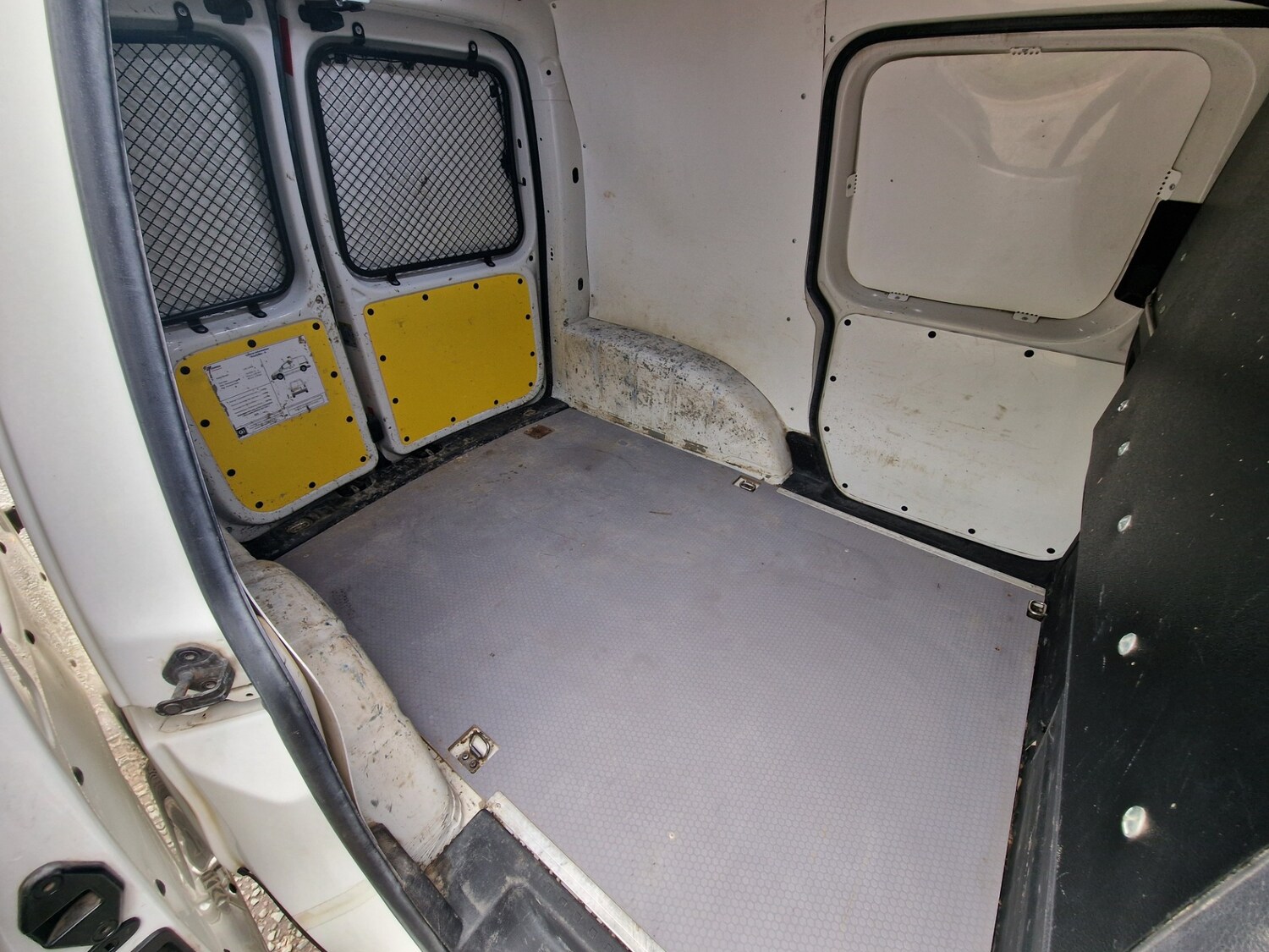 Used Volkswagen Caddy 2018 for sale - 76357904: Photo 40