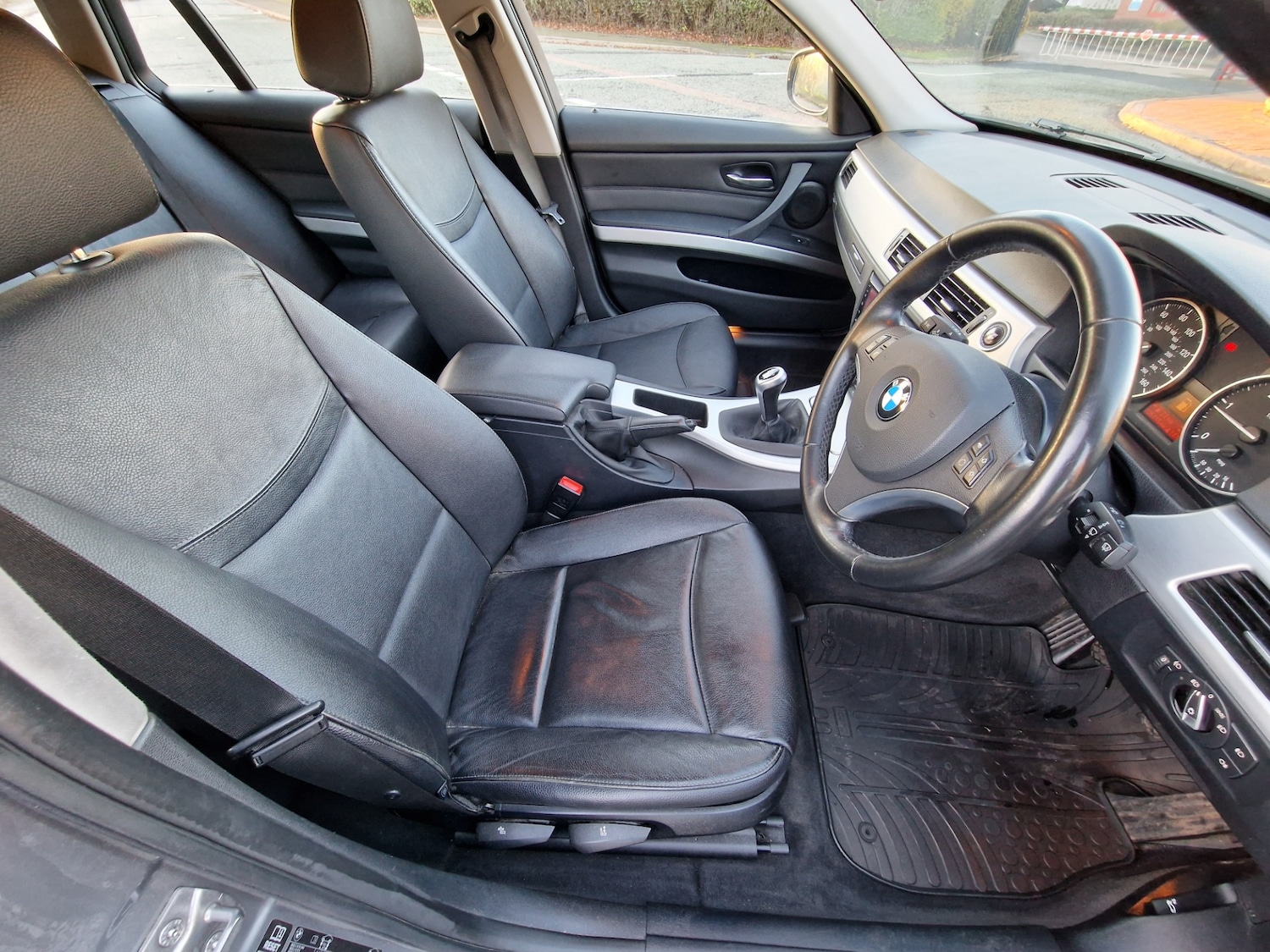 Used BMW 3 Series 2012 for sale - 76699635: Photo 31