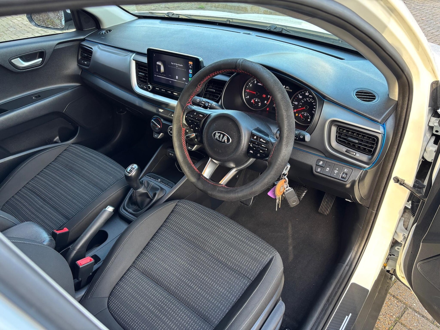 Used Kia Stonic 2021 for sale - 76783171: Photo 14